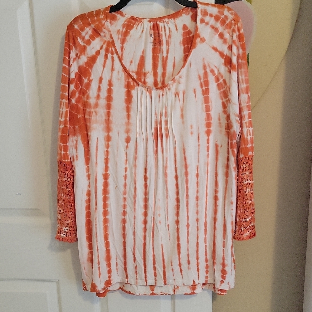 New Directions SzXL Vibrant Orange White Tie-Dye Scoop Neck Crochet Sleeve - Picture 1 of 4